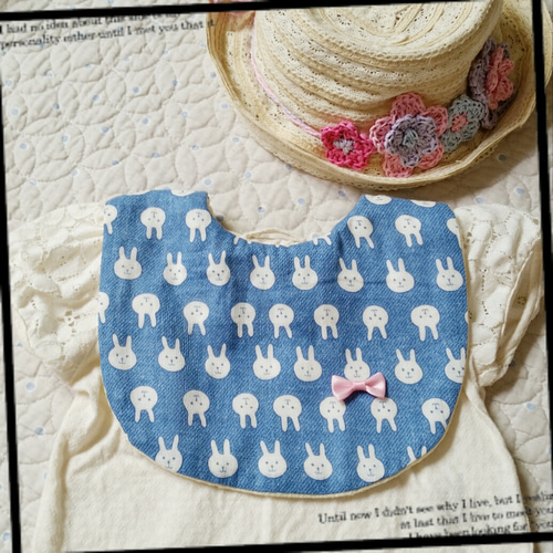 Wガーゼ★リバーシブル★キュートなうさちゃんよだれカバー Wガーゼ☆リバーシブル☆キュートなうさちゃんよだれカバー Wガーゼ