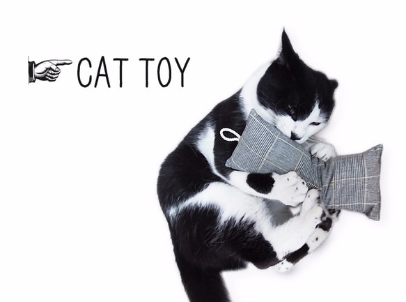 Square Toy｜猫キッカーおもちゃ（コットン×リネン）※ピンクラインのみ 1枚目の画像