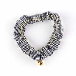 子猫用首輪｜鈴付きシュシュタイプ（ピンクグレンチェックSサイズ） 2枚目の画像