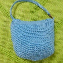 バラの花のブルーの小さなバッグ型ポーチです(ky-bag-5) 4枚目の画像
