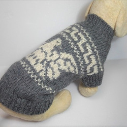 小型犬用手編みセーター☆モノトーン☆ロピ風☆ペットセーター☆犬の