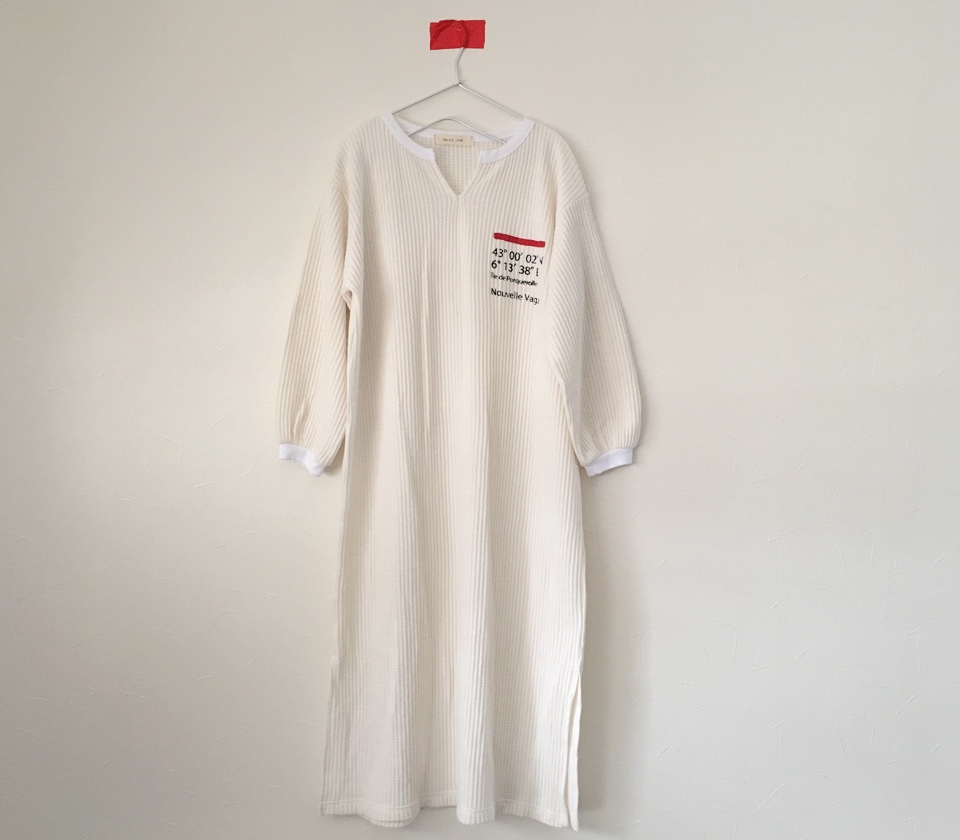 ワッフルキーネックロングワンピース