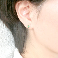 14kgf綠色瑪瑙小耳環 第3張的照片