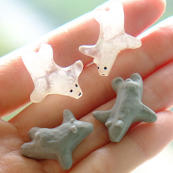 【しろくま】Ice Polar Bear Ear Rings Clips by ETPLANT 北極熊幻彩冰塊耳環耳夾 第1張的照片