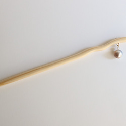 cotton pearl hair stick 02＊手彫りのかんざし＊ひのき＊コットンパール＊blue&brown 4枚目の画像