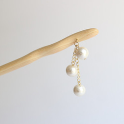 cotton pearl hair stick 03＊手彫りのかんざし＊ひのき＊コットンパール＊チェーン 6枚目の画像