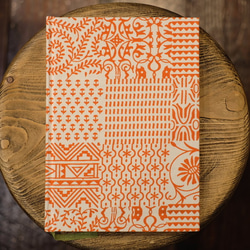 無地　インド製　オレンジハンドプリント　A5　COLORISノート　ユーティリティサイズ 1枚目の画像