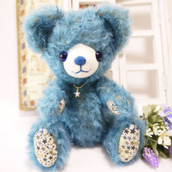 送料無料！ブルーの小さな星×ブルーのクマ柄 襟付きスタイ ブルーの小さな星×ブルーのクマ柄 襟付きスタイ