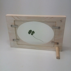 クリーミーホワイトのフォトフレーム　楕円　シンプル　木製 3枚目の画像