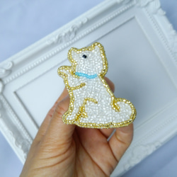 柴犬ブローチ ビーズ刺繍 受注製作 2枚目の画像