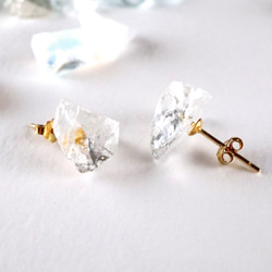 STAR STONE - CLEAN 水晶玻璃耳環 Raw crystal glass stud earrings 第1張的照片