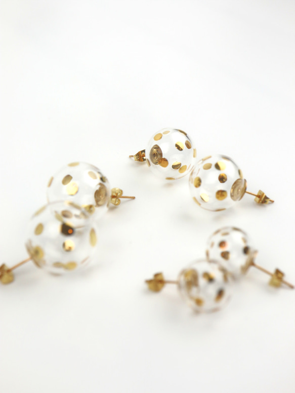 SUSIE - 真金彩繪波點玻璃球耳丁 Gold-paint polkadots bubbles earrings 第3張的照片