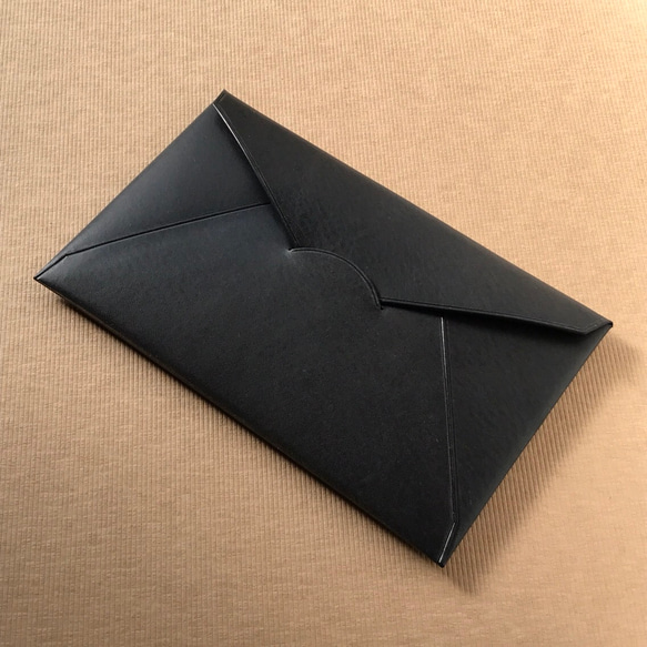 イタリア産牛革（濃紺） １枚革の封筒 1枚目の画像