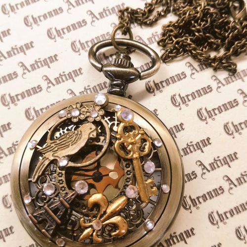 完売御礼】No.88 懐中時計 アラベスク【電池式・ネックレスチェーン