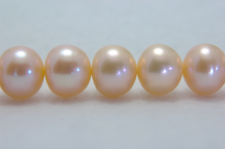 淡水パール　ポテト(少し扁平な丸型） オレンジピンク　9mm弱　AA級品　商品番号2209AA