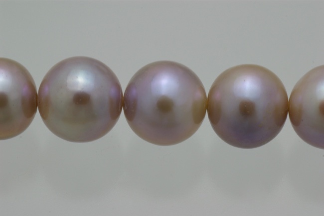 淡水パール　ラウンド(丸型） マーブル（パープル系） 9mm前後 A級品  商品番号1509A