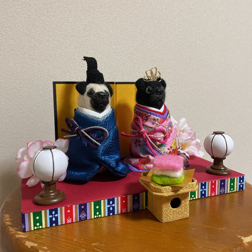 羊毛フェルト パグちゃんのお雛様飾り 羊毛フェルト K.factory 