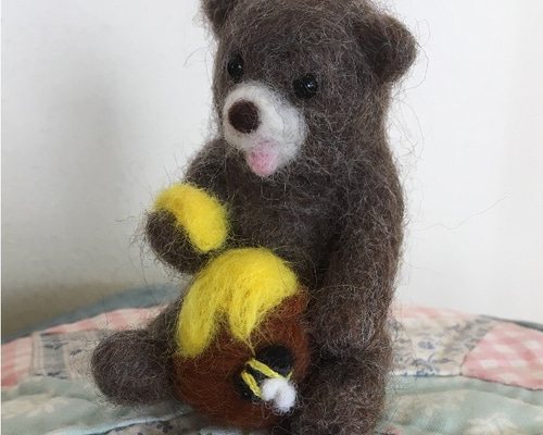 ハチミツ大好きクマさん 羊毛フェルト K.factory tom&willy 通販