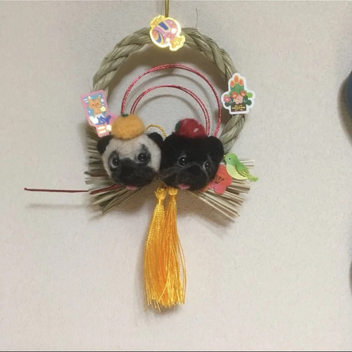 羊毛フェルト パグちゃんずのミニしめ縄飾り しめ縄・しめ飾り K