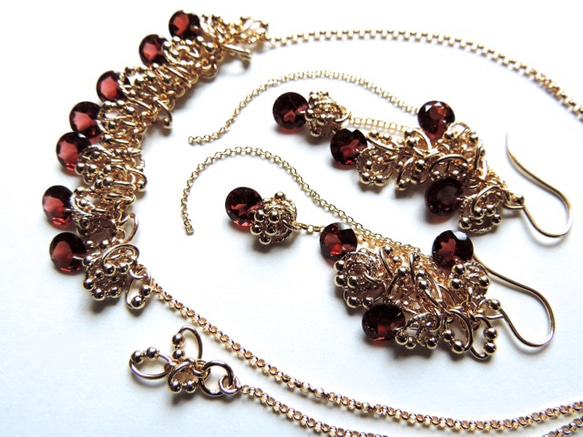 『 ROS ( red flower seed ) 』Necklace by K14GF 10枚目の画像