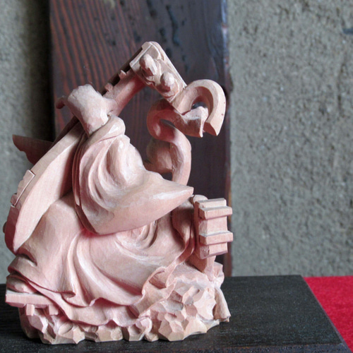 木彫りの琵琶法師(手のひらサイズ) その他置物 木彫りのいの 通販