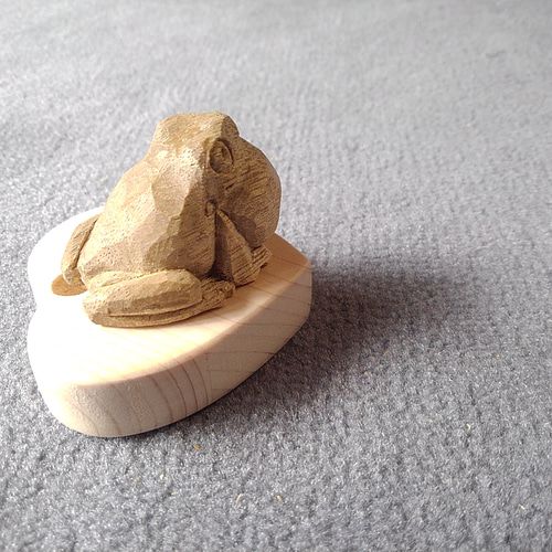 原寸大！] 木彫りの『アマガエル』no.2 彫刻 木彫りのいの 通販