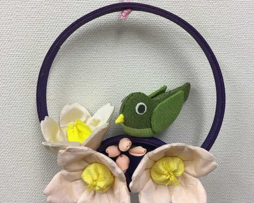 送料無料】春の訪れ 桜とメジロの壁飾り タペストリー・壁掛け 吊るし