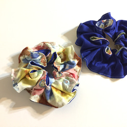 星夢 - 夏日花卉（藍色）雙面大腸髮圈 髮飾 髮束 第1張的照片
