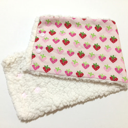 星森 - 短版圍巾 草莓 第4張的照片