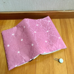 【kimono】着物リメイク 若葉色小紋 ブックカバー 6枚目の画像