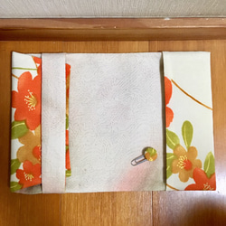 【kimono】着物リメイク 橙色花々×ウール ブックカバー(文庫) 7枚目の画像