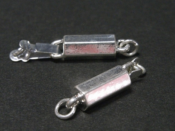 クラスプ 六角 差し込み式 古代銀 約16×5mm 【10個セット販売】6000559 1枚目の画像