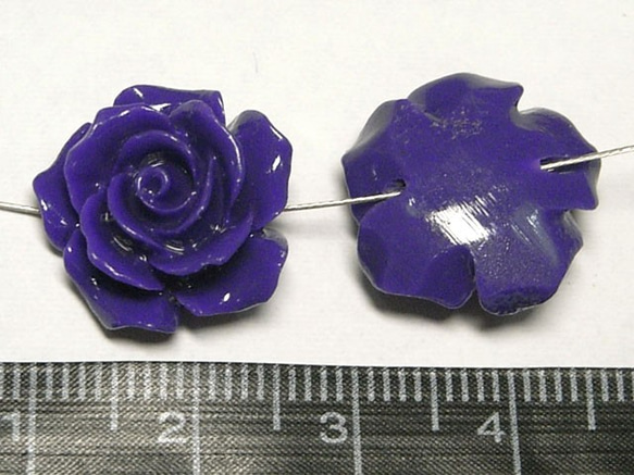 珊瑚（練り） 薔薇型パーツ パープル 約16×9mm 【5個セット販売】6001276 3枚目の画像