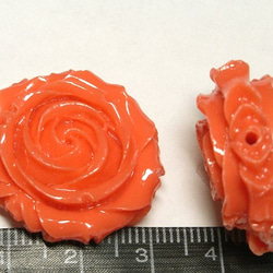 珊瑚（練り） 薔薇型パーツ両面 橙色 約25×12mm【2個セット販売】6001287 2枚目の画像