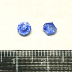 カット ビーズ ライトブルー 約4×4mm 3000600 3枚目の画像