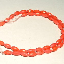 珊瑚(染色) 連販売 ピンク オーバルカット 約9×5mm 3000687 2枚目の画像