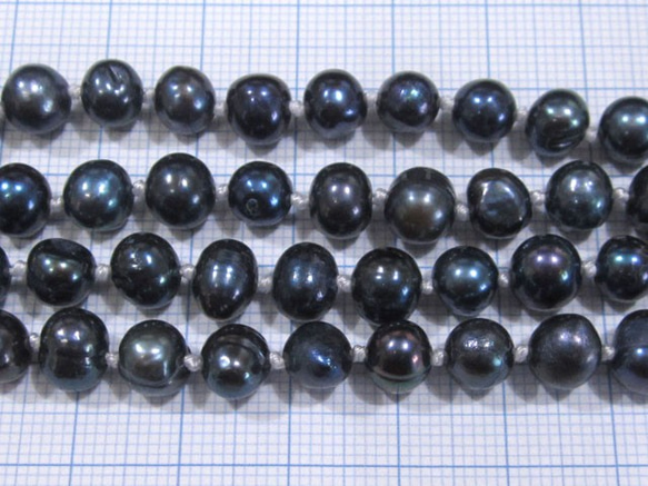 淡水パール ロングネックレス ポテト ブラック 約120cm 淡水真珠 ビーズ  黒 2000125 3枚目の画像
