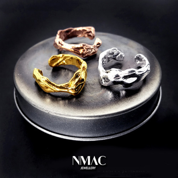 手工製作-NMACJEWELRY-自然紋理個性化中性開口款可調校鬆緊設計戒指-925 Sterling Silver 第3張的照片