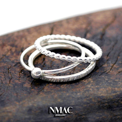 Set 3 Sterling Silver Textured Dotted Skinny Stacking Rings 2枚目の画像