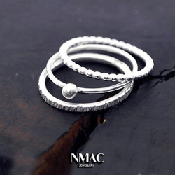 手工製作-NMACJEWELRY-極簡主義小巧多紋理的層疊戒指，纖細的尾戒-SOLID Sterling Silver 第3張的照片