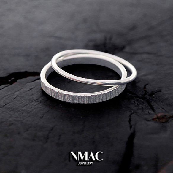 手工製作-NMACJEWELRY-極簡主義小巧多紋理的層疊戒指，纖細的尾戒-SOLID Sterling Silver 第2張的照片