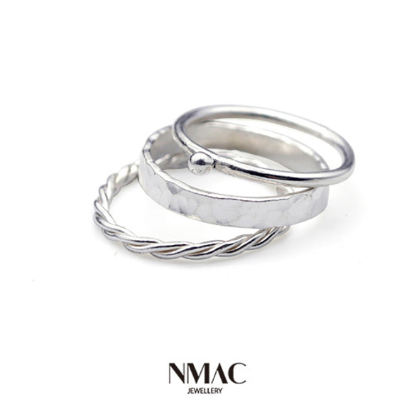 手工製作-NMACJEWELRY-極簡主義小巧多紋理的層疊戒指，纖細的尾戒-SOLID Sterling Silver 第1張的照片