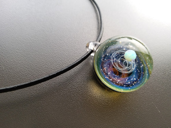 Galaxy Pendant 宇宙銀河玻璃吊咀 星晨系列 SD22 第3張的照片