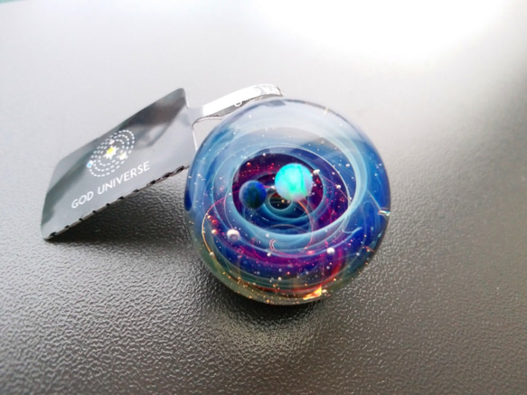 Galaxy Pendant 宇宙銀河玻璃吊咀 極光雙星系列 SD25 第2張的照片