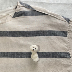 《受注製作》　見返りビションブローチ　ビションフリーゼ　羊毛フェルト　ブローチ　 3枚目の画像