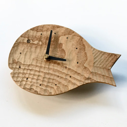 受注制作　魚の壁掛け時計 S 栗の木　light 3枚目の画像