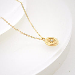 【送料無料】Flower Round Necklace 1枚目の画像