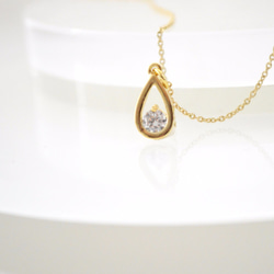 【送料無料】Drop Zirconia Necklace 1枚目の画像