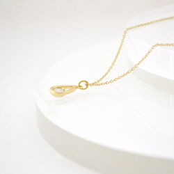 Drop Zirconia Necklace 第2張的照片