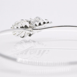 Silver Feather Wire Bangle 第5張的照片